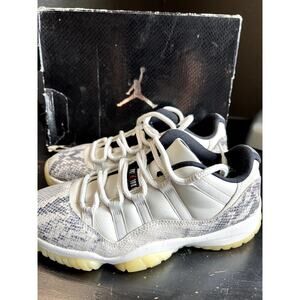 Jordan 11 Retro Low Snake Light Bone OG Size 9 Men's